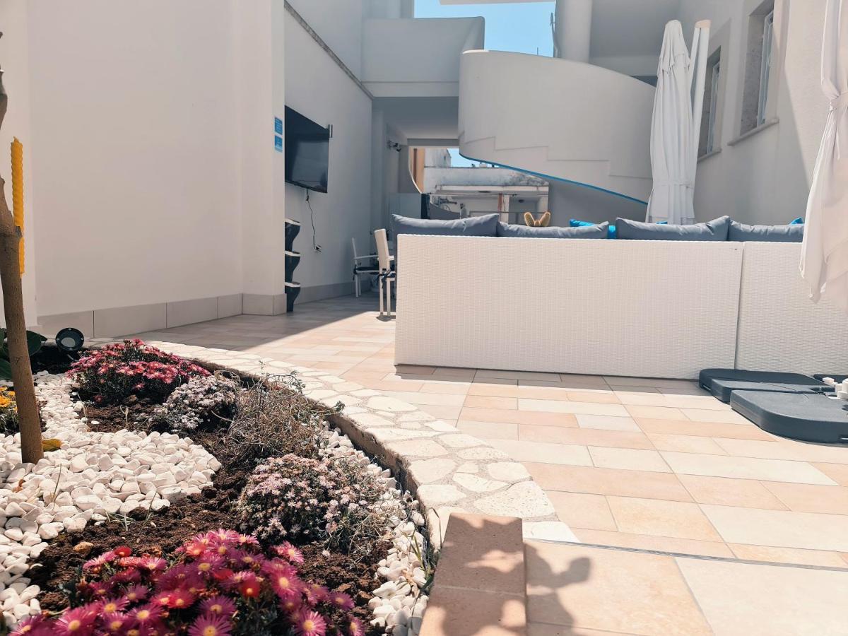 Kalinifta Rooms Apartment Torre Lapillo Εξωτερικό φωτογραφία