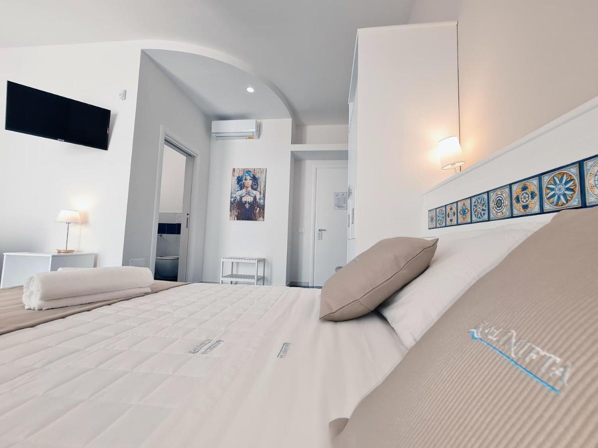 Kalinifta Rooms Apartment Torre Lapillo Εξωτερικό φωτογραφία