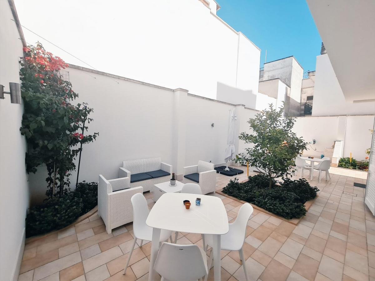 Kalinifta Rooms Apartment Torre Lapillo Εξωτερικό φωτογραφία